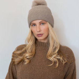 Brandable Davos Winter Hat With Fur Pompom